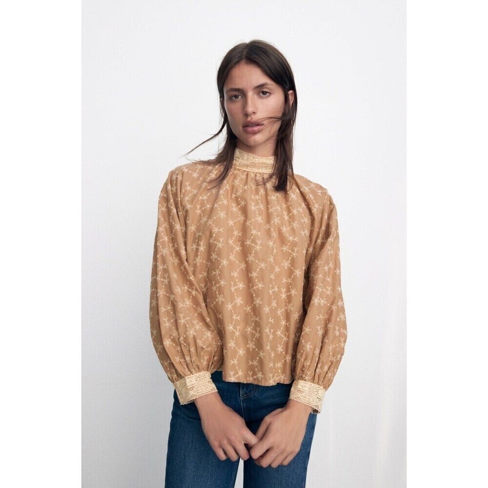 ZARA Embroidered Lace Puff Sleeve Blouse Sz XS